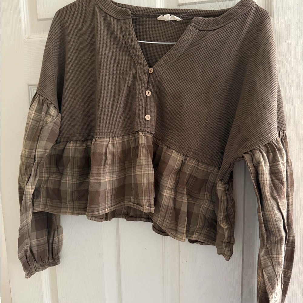Promesa Olive Green Plaid Peplum Henley Top